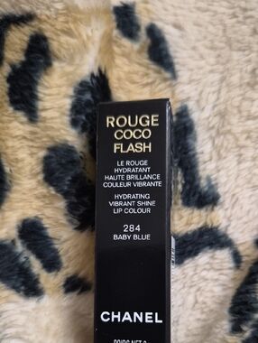 LIMITED EDITION CHANEL Rouge Coco Flash Lip Colour - Baby Blue (284)